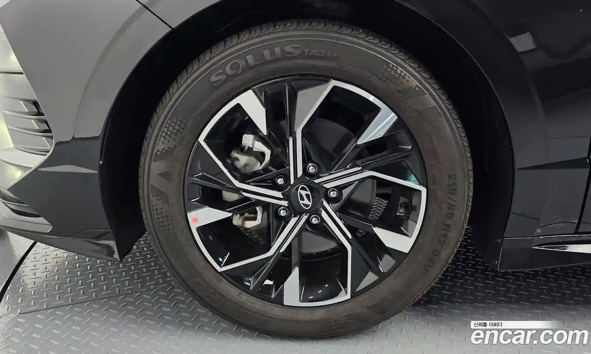 Hyundai Sonata 2024 2.0 Автомат в Москве № 107813, фото 17