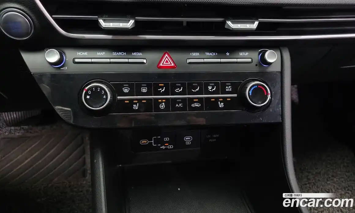 Hyundai Sonata 2024 2.0 Автомат в Москве № 107813, фото 20