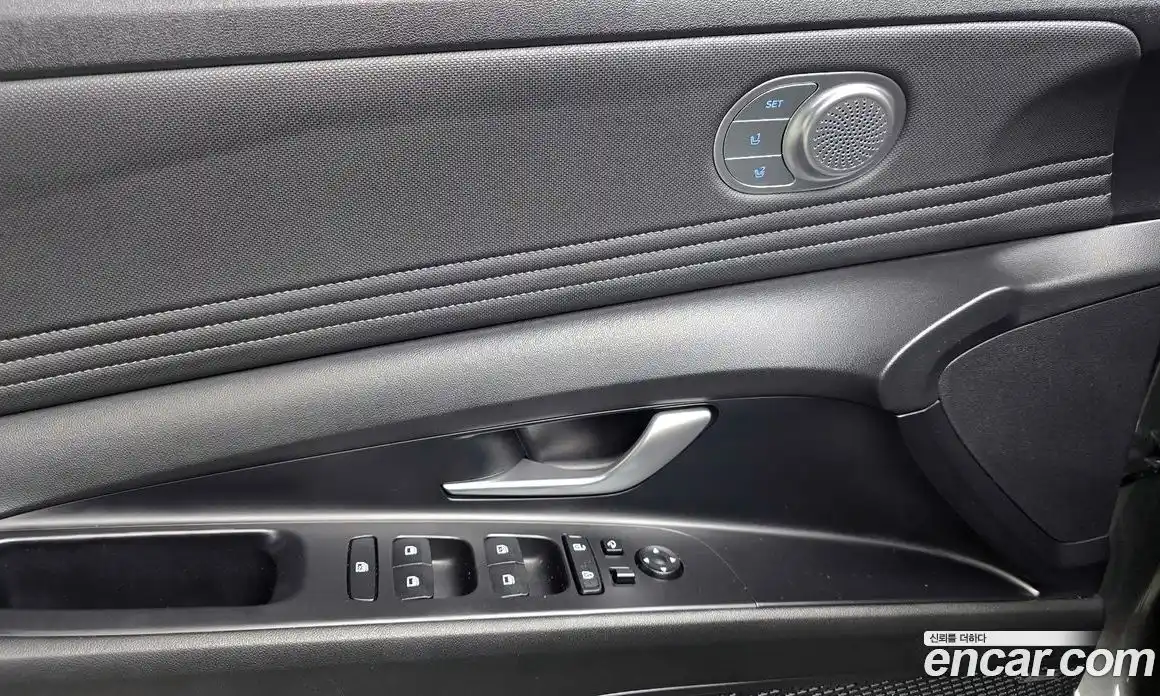 Hyundai Avante 2023 1.6 Автомат в Москве № 108911, фото 20