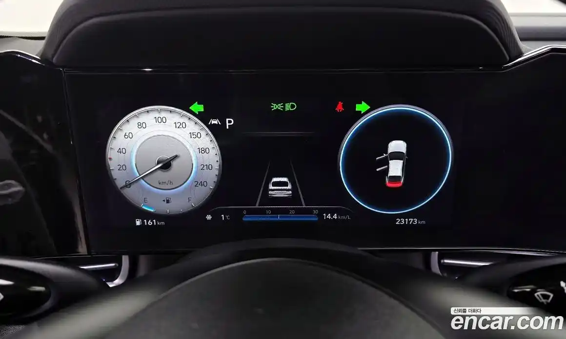 Hyundai Avante 2023 1.6 Автомат в Москве № 108911, фото 4