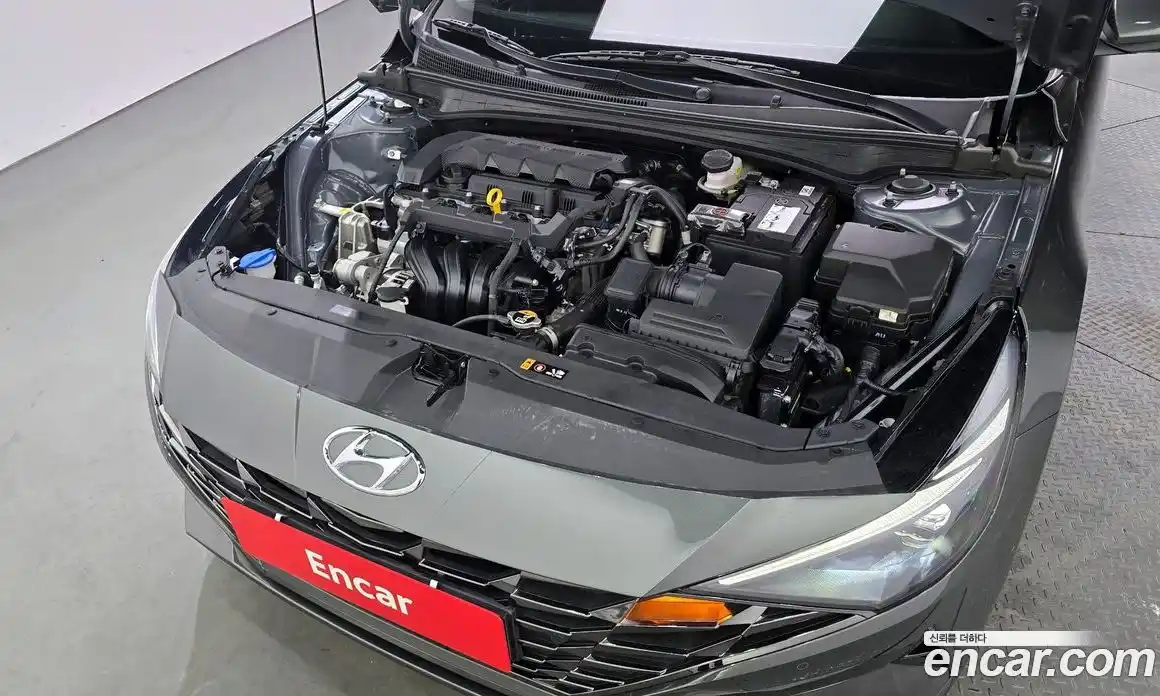 Hyundai Avante 2023 1.6 Автомат в Москве № 108911, фото 7