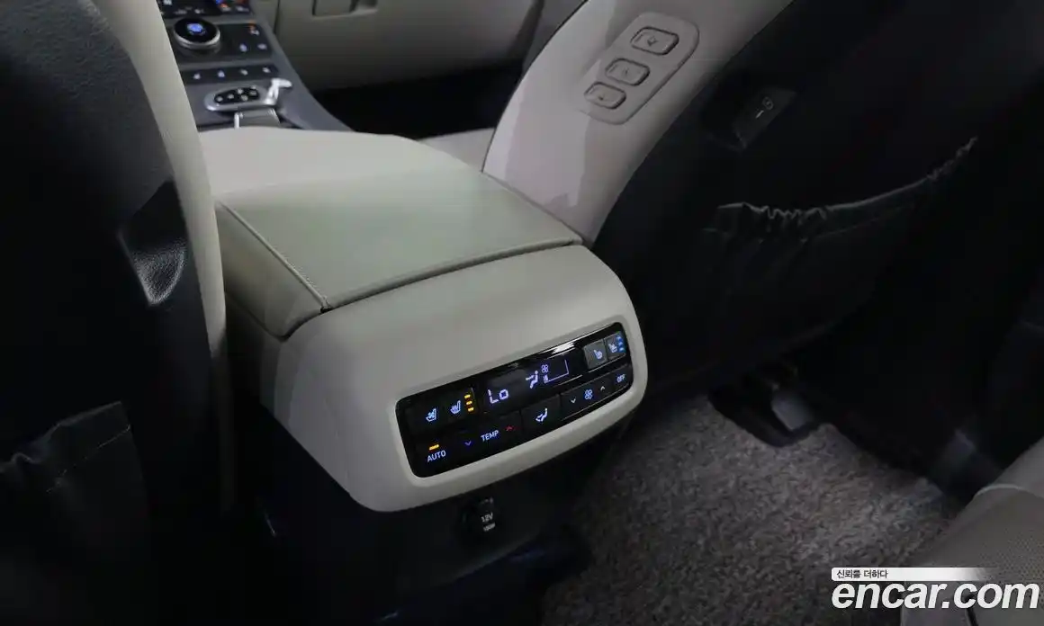 Hyundai Palisade 2023 2.2 Автомат в Москве № 109602, фото 17