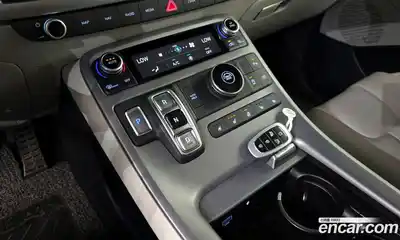 Hyundai Palisade 2023 2.2 Автомат в Москве № 109602, миниатюра 9