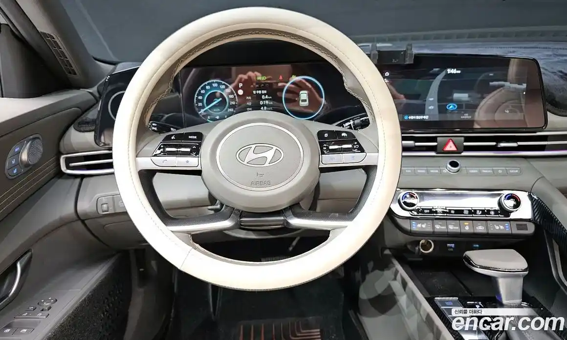 Hyundai Avante 2024 1.6 Автомат в Москве № 110348, фото 12