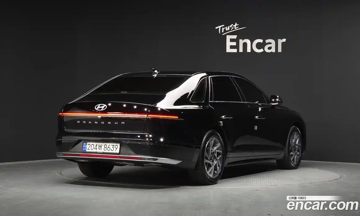 Hyundai Grandeur 2023 1.6 Автомат в Москве № 111623, фото 19