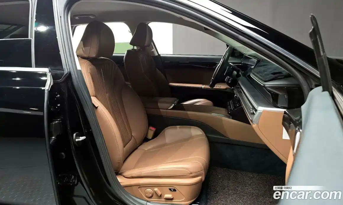 Hyundai Grandeur 2023 1.6 Автомат в Москве № 111623, фото 7