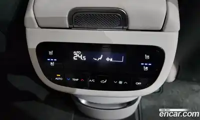 Hyundai Ioniq 9 2025 0.2 Автомат в Москве № 119367, миниатюра 3