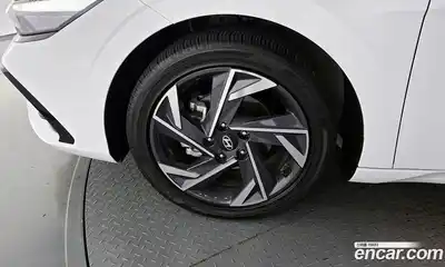 Hyundai Avante 2025 1.6 Автомат в Москве № 119650, миниатюра 7