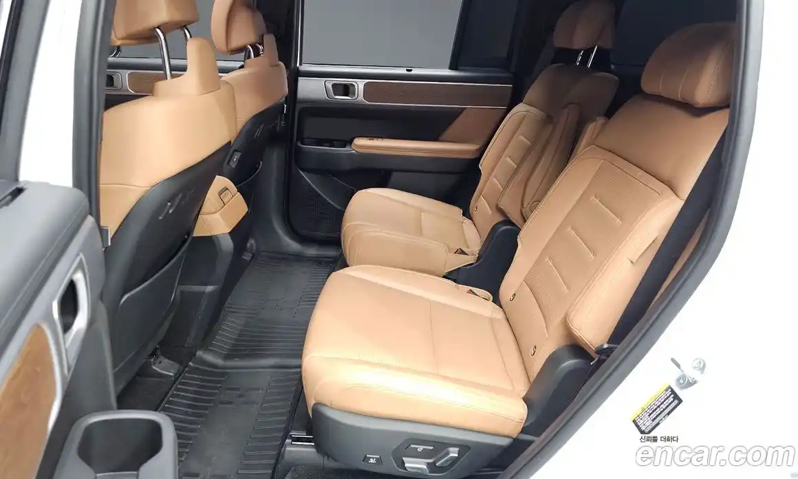 Hyundai Santa Fe 2024 1.6 Автомат в Москве № 119973, фото 12