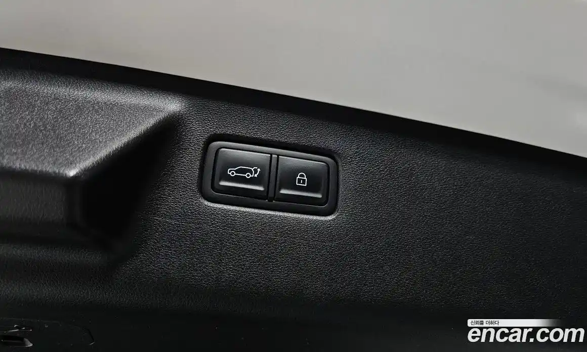 Hyundai Santa Fe 2024 1.6 Автомат в Москве № 119973, фото 9