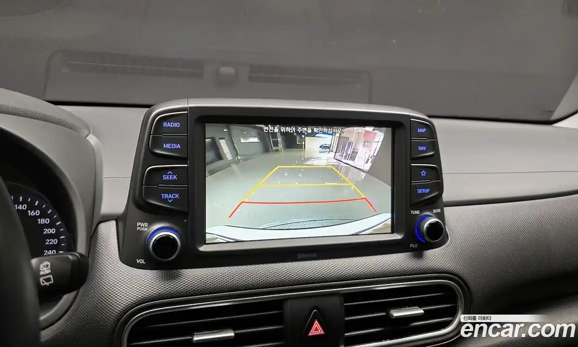 Hyundai Kona 2020 1.6 Автомат в Москве № 12038, фото 17