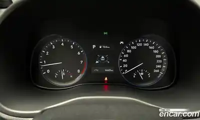 Hyundai Kona 2020 1.6 Автомат в Москве № 12038, миниатюра 8