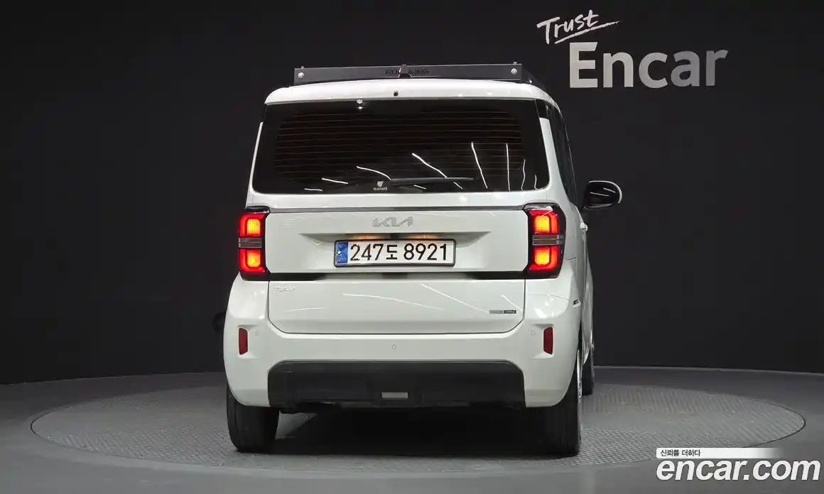 Kia Ray 2024 1.0 Автомат в Москве № 120467, фото 10