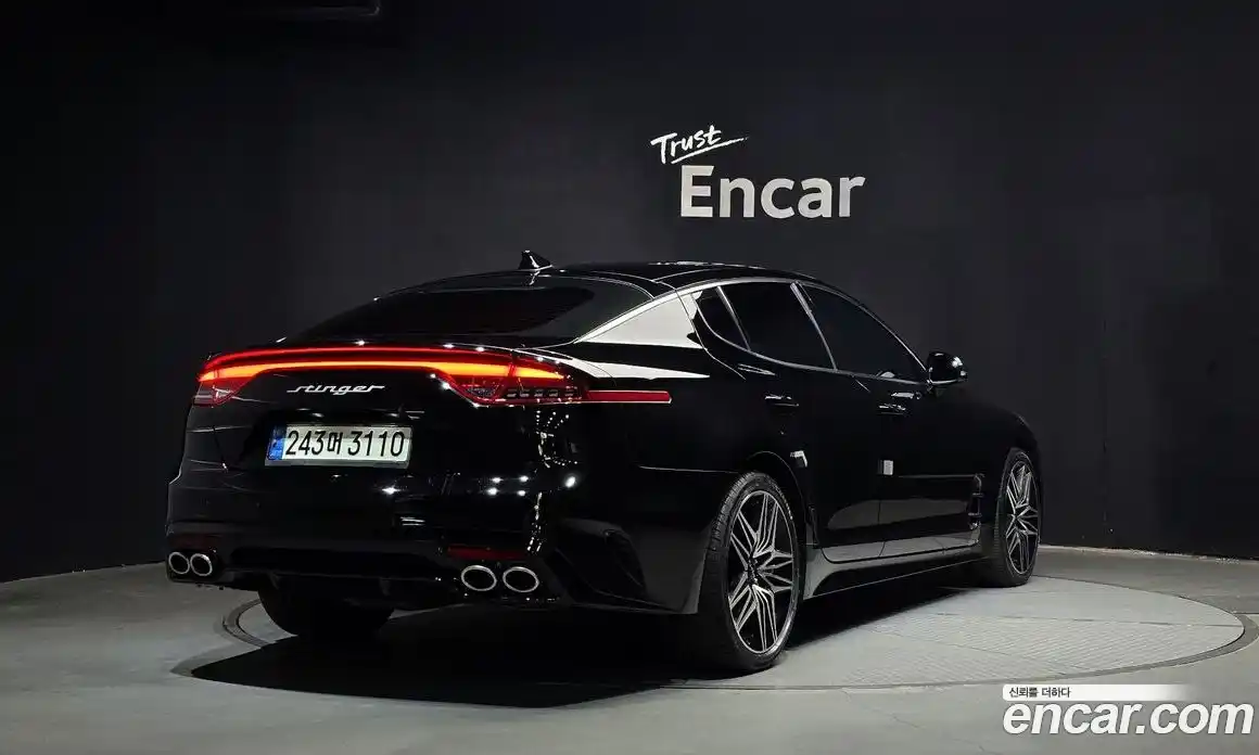 Kia Stinger 2023 2.5 Автомат в Москве № 121172, фото 6