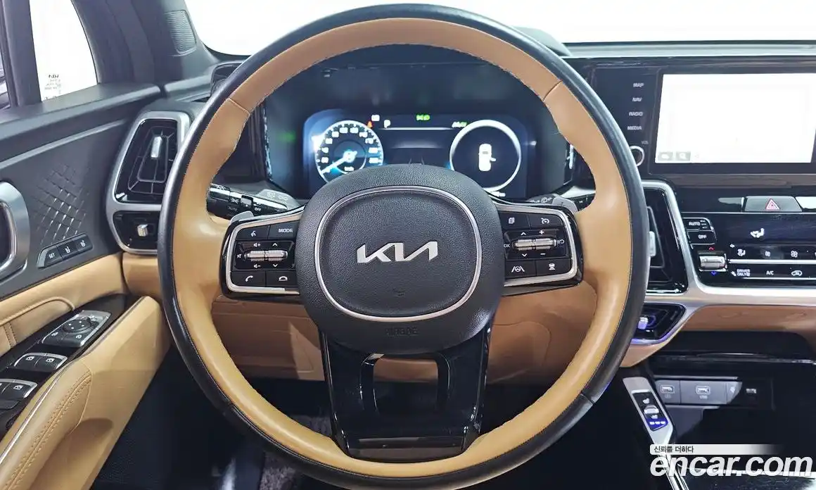 Kia Sorento 2023 1.6 Автомат в Москве № 121412, фото 15