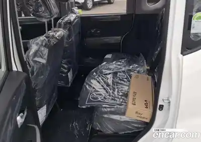 Kia Ray 2026 1.0 Автомат в Москве № 122409, миниатюра 6