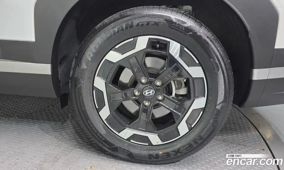 Hyundai Santa Fe 2024 2.5 Автомат в Москве № 122633, фото 7