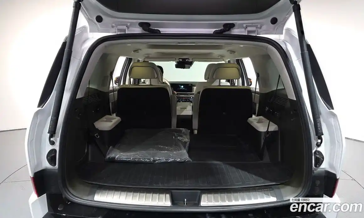 Hyundai Santa Fe 2024 1.6 Автомат в Москве № 122904, фото 17