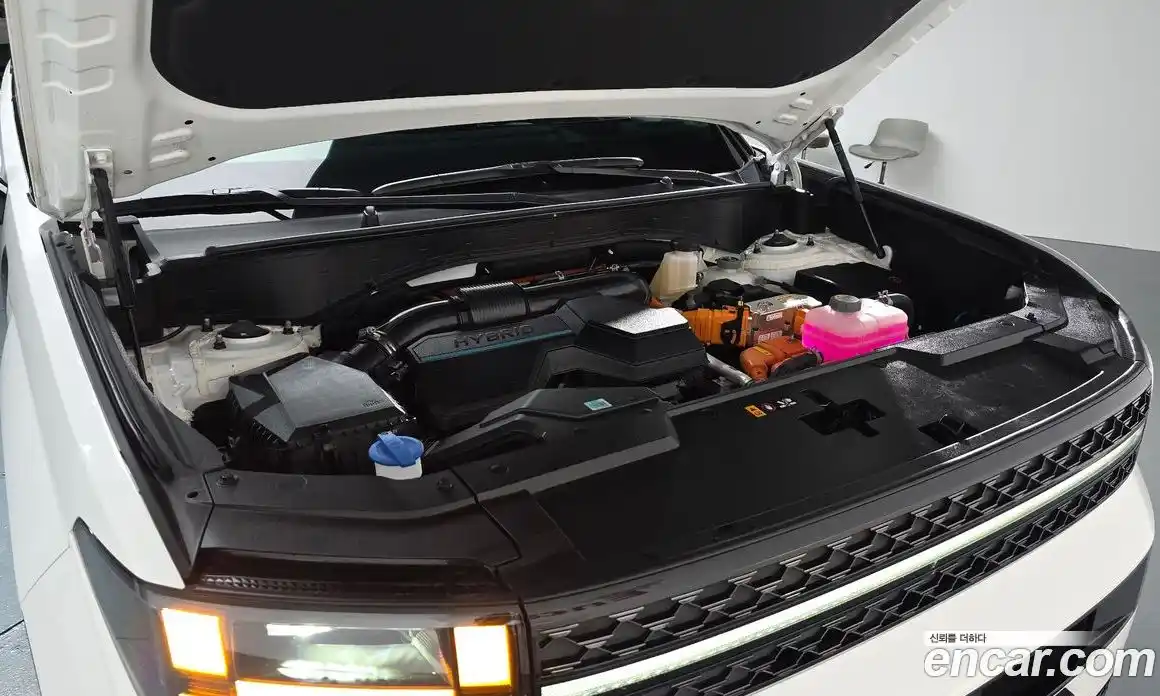 Hyundai Santa Fe 2024 1.6 Автомат в Москве № 122904, фото 18