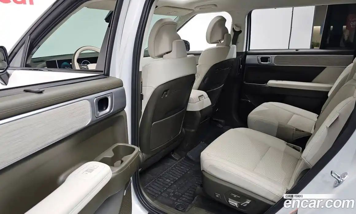 Hyundai Santa Fe 2024 1.6 Автомат в Москве № 122904, фото 20