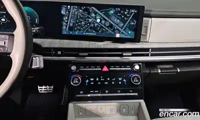 Hyundai Santa Fe 2024 1.6 Автомат в Москве № 122904, миниатюра 9