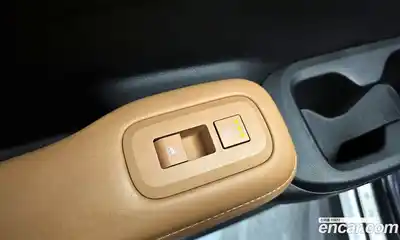 Hyundai Santa Fe 2024 2.5 Автомат в Москве № 123631, миниатюра 12