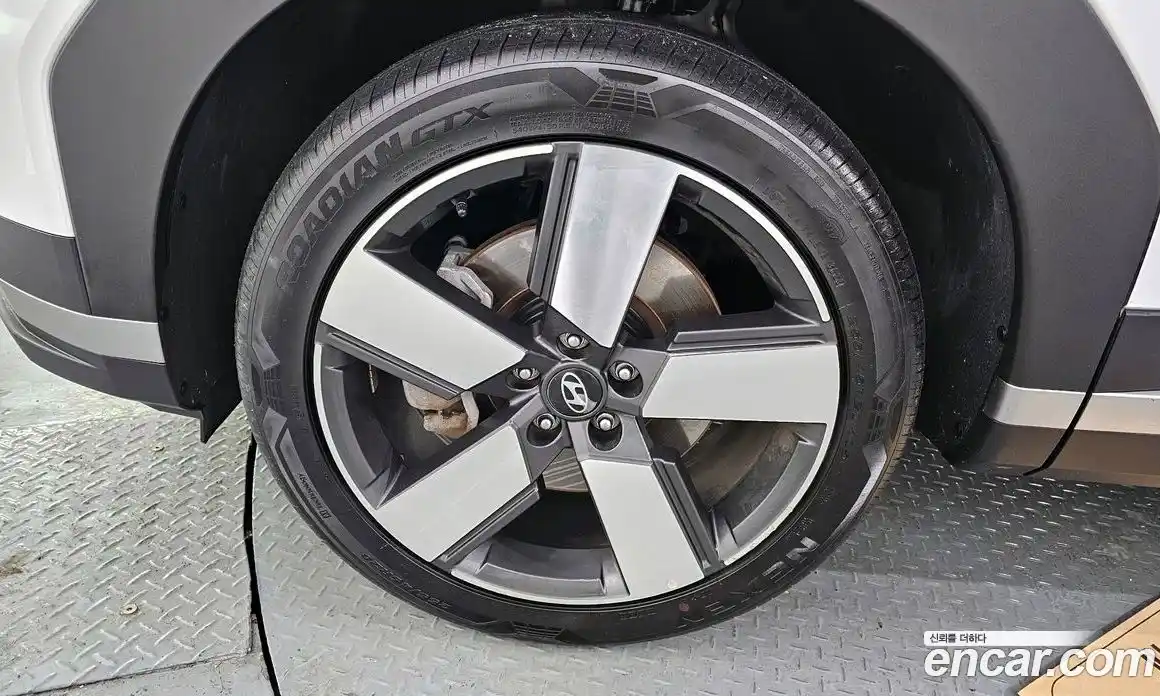 Hyundai Santa Fe 2024 2.5 Автомат в Москве № 123631, фото 7