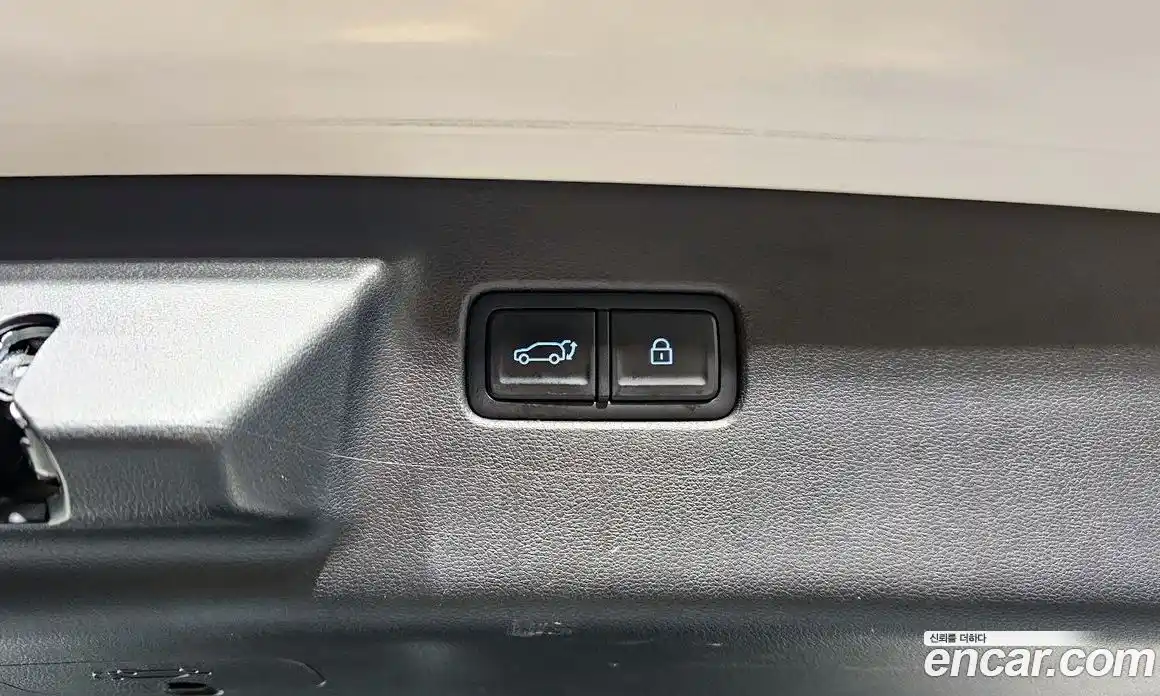 Hyundai Santa Fe 2024 2.5 Автомат в Москве № 123631, фото 9