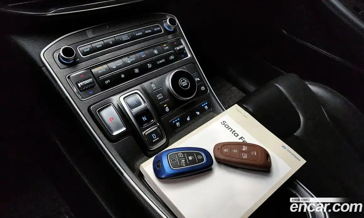 Hyundai Santa Fe 2021 2.2 Автомат в Москве № 123708, фото 16