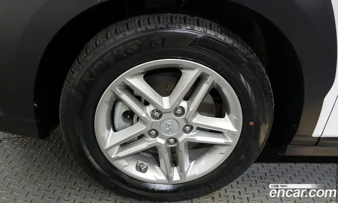 Hyundai Kona 2021 1.6 Автомат в Москве № 125014, фото 5