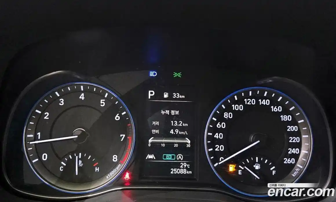 Hyundai Kona 2021 1.6 Автомат в Москве № 125014, фото 8