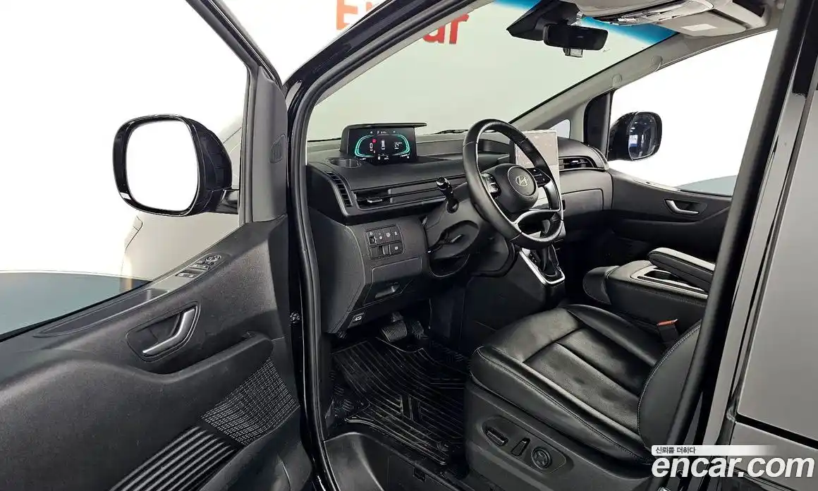 Hyundai Staria 2025 1.6 Автомат в Москве № 125223, фото 8