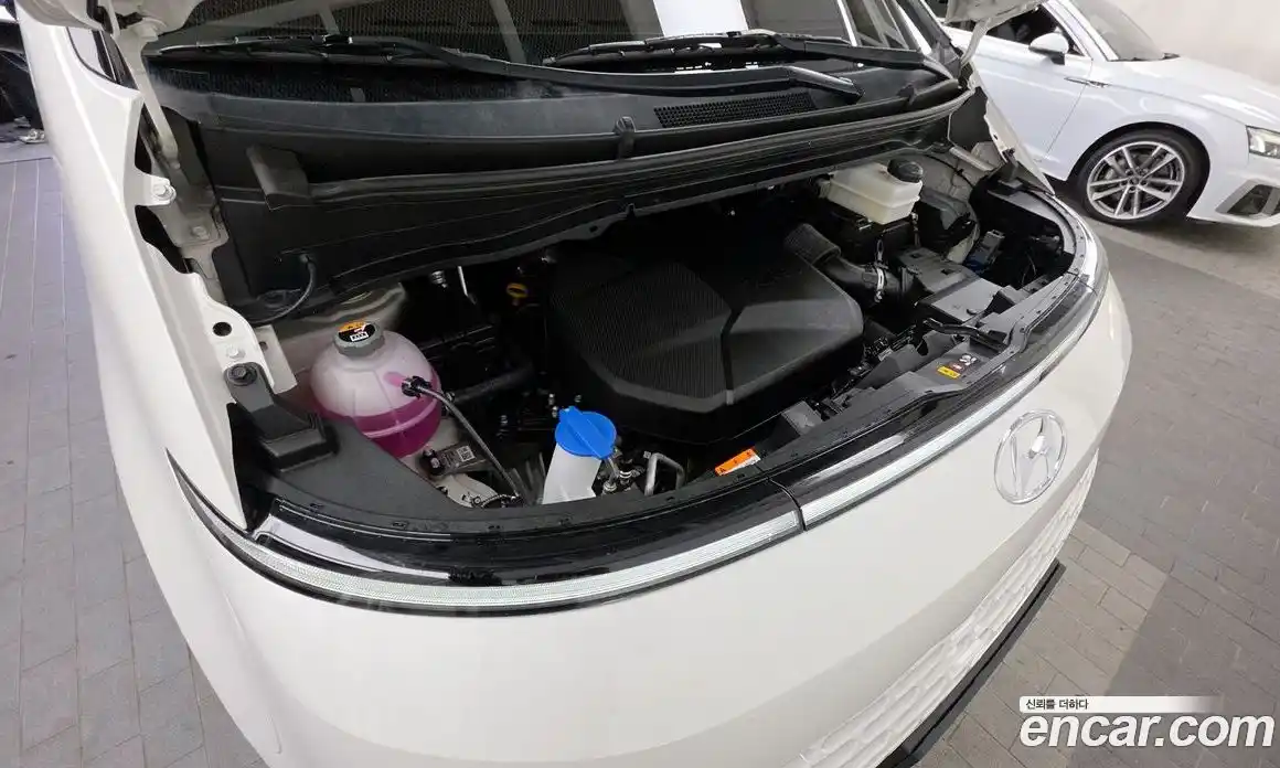 Hyundai Staria 2023 2.2 Автомат в Москве № 125358, фото 14