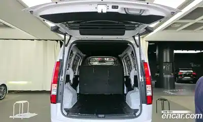 Hyundai Staria 2023 2.2 Автомат в Москве № 125358, миниатюра 7