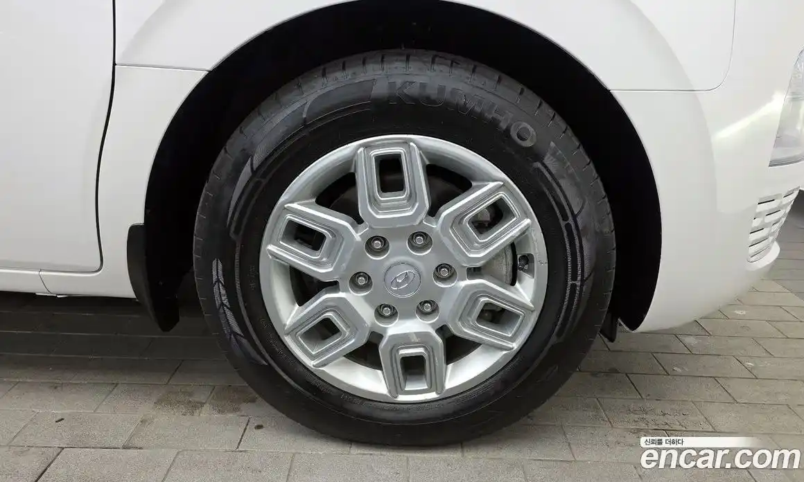 Hyundai Staria 2023 2.2 Автомат в Москве № 125358, фото 8