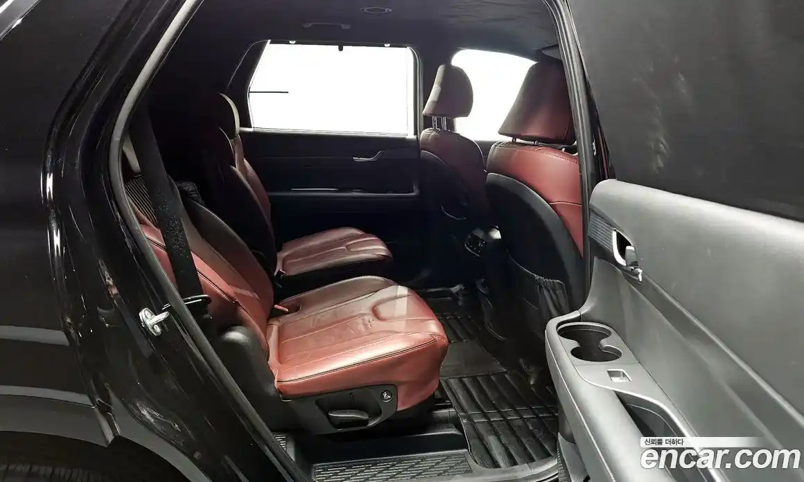 Hyundai Palisade 2023 2.2 Автомат в Москве № 126579, фото 3