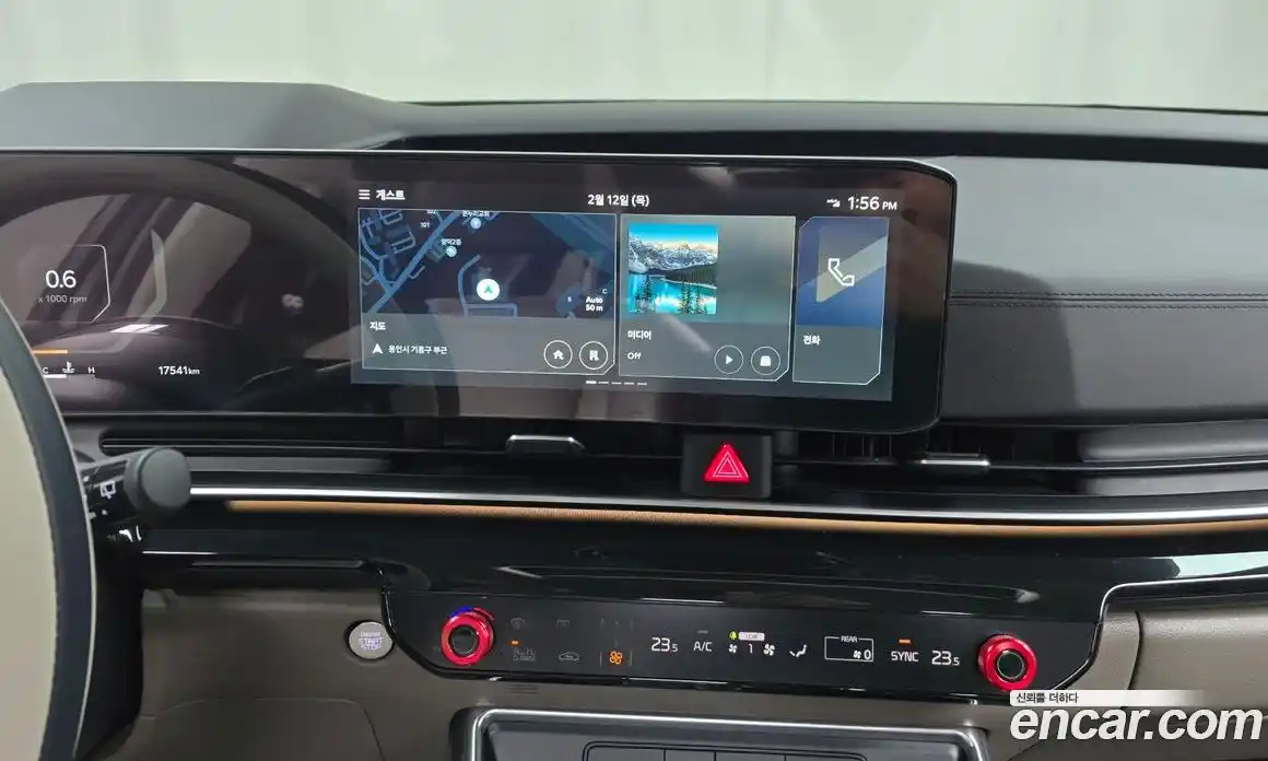 Kia Canival 2025 3.5 Автомат в Москве № 129717, фото 14