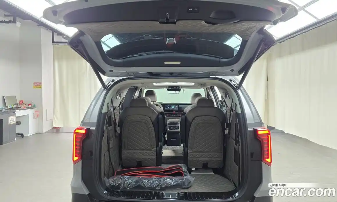 Kia Canival 2025 3.5 Автомат в Москве № 129717, фото 20