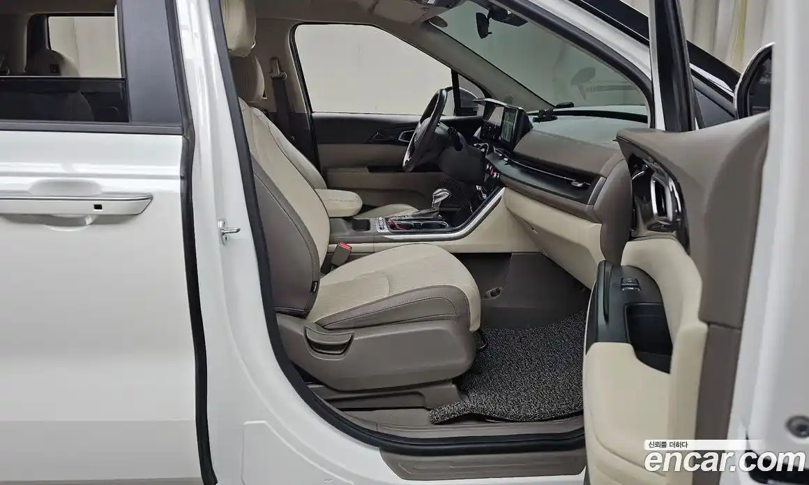 Kia Canival 2022 2.2 Автомат в Москве № 132723, фото 14