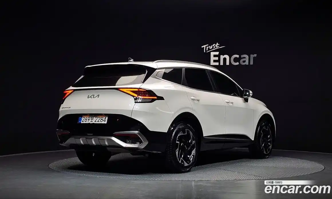 Kia Sportage 2023 2.0 Автомат в Москве № 133458, фото 4