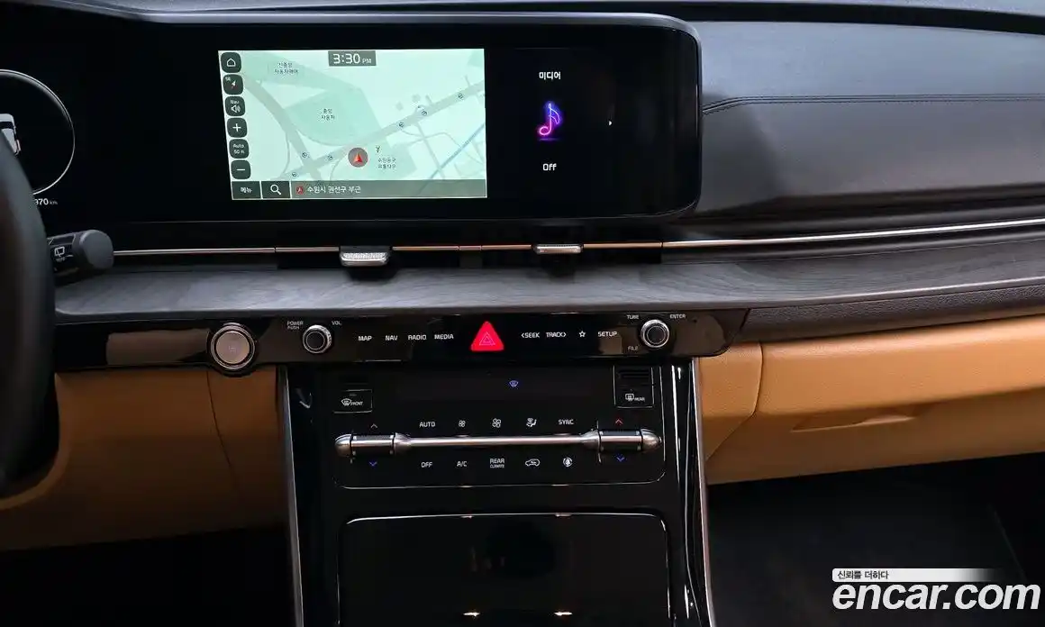 Kia Canival 2023 2.2 Автомат в Москве № 134270, фото 15