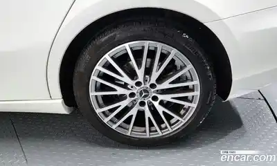 Mercedes-Benz A-Class 2021 2.0 Автомат в Москве № 135099, миниатюра 12