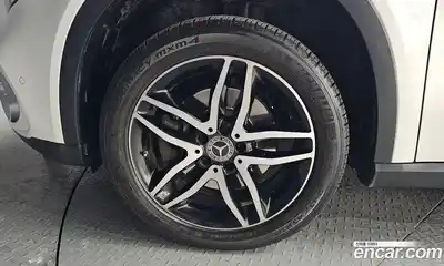 Mercedes-Benz GLA-Class 2019 2.0 Автомат в Москве № 143372, миниатюра 5