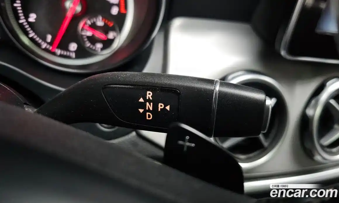 Mercedes-Benz GLA-Class 2019 2.0 Автомат в Москве № 143372, фото 6