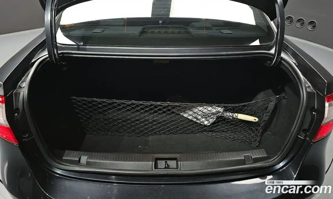 Renault SM3 2014 1.6 Автомат в Москве № 147899, фото 9