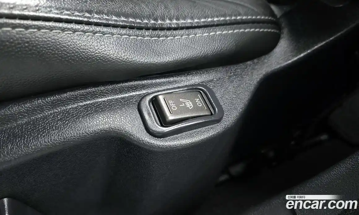 Renault SM3 2014 1.6 Автомат в Москве № 148593, фото 11