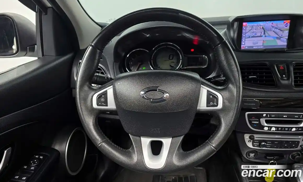 Renault SM3 2014 1.6 Автомат в Москве № 148593, фото 20