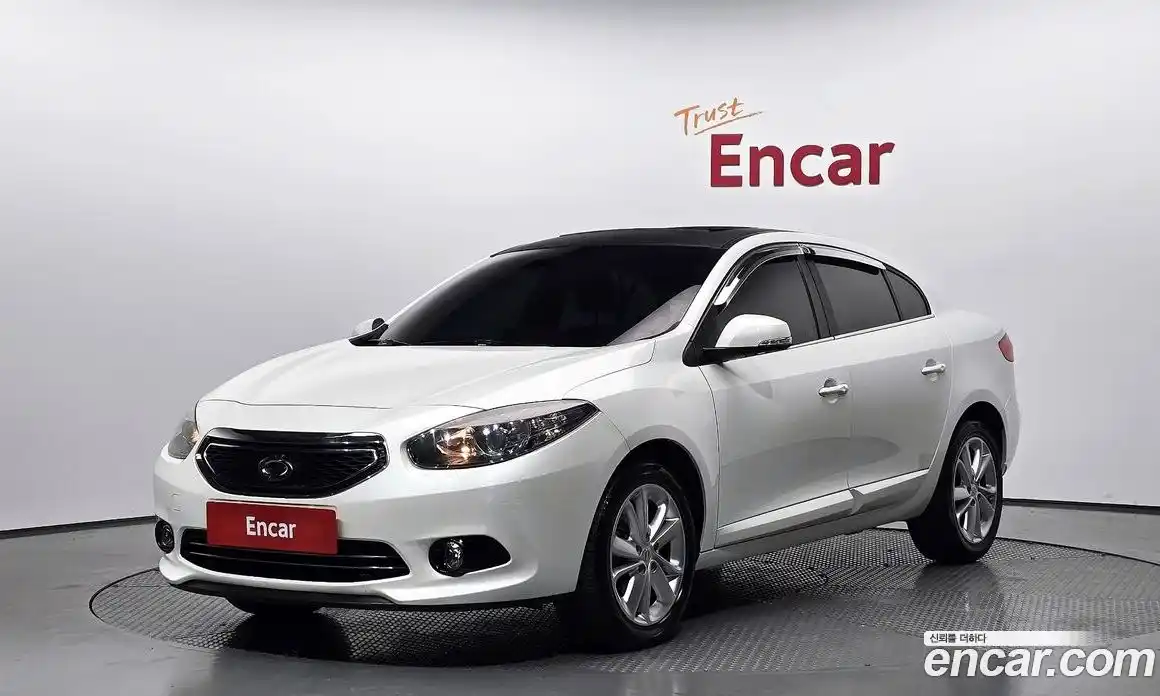 Renault SM3 2014 1.6 Автомат в Москве № 148593, фото 10