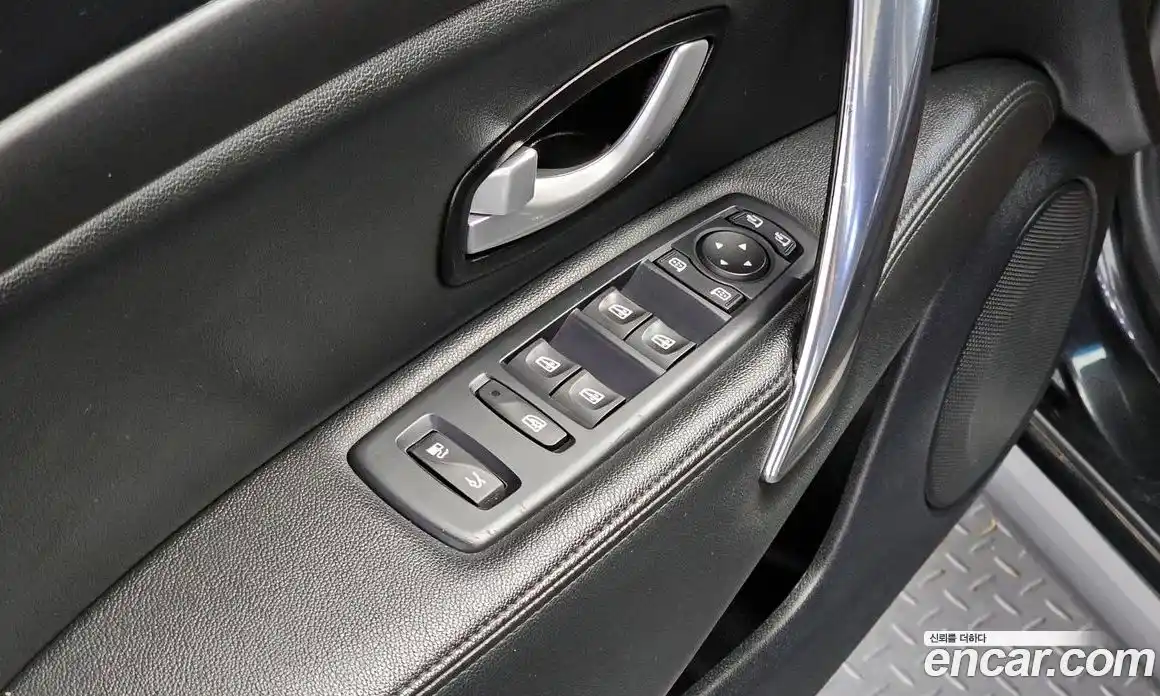 Renault SM7 2016 2.0 Автомат в Москве № 149621, фото 17