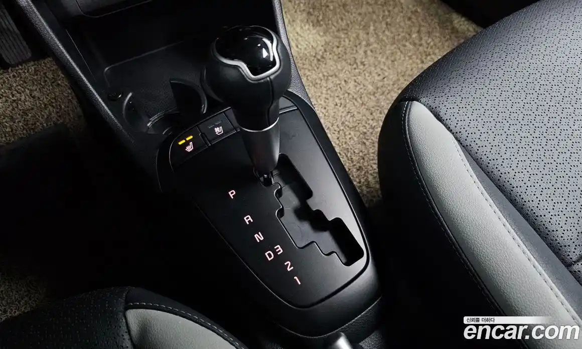 Kia Morning 2023 1.0 Автомат в Москве № 15339, фото 16